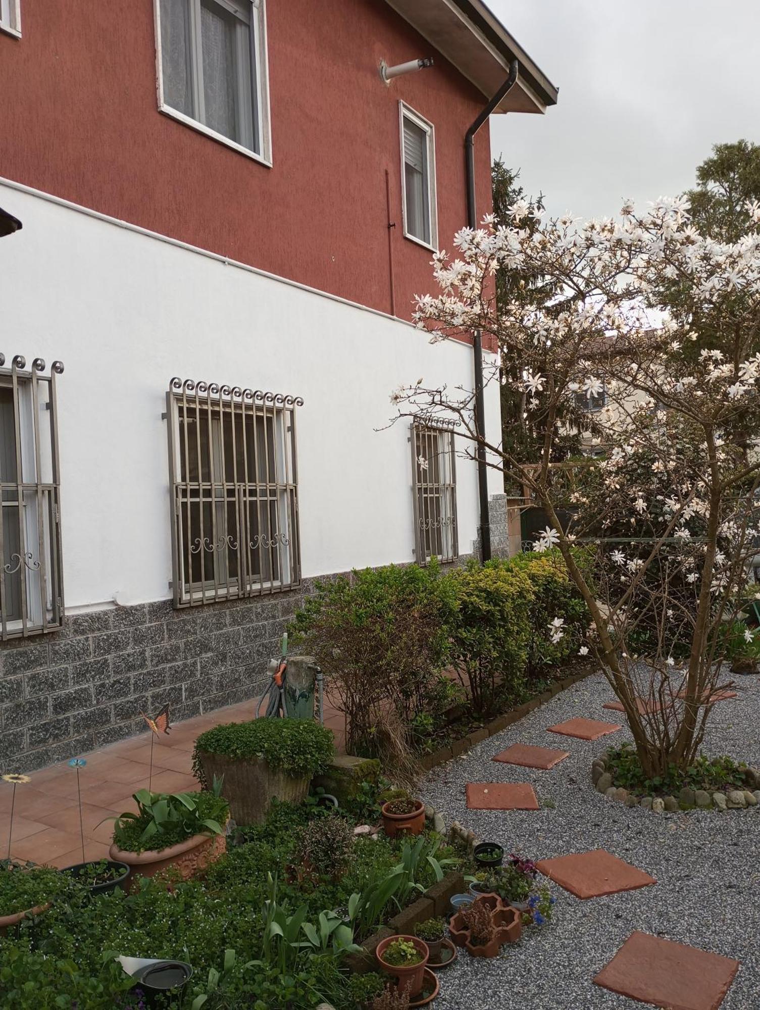 Casa Vacanze Il Fiore Di Loto Apartment Zibido San Giacomo Exterior photo